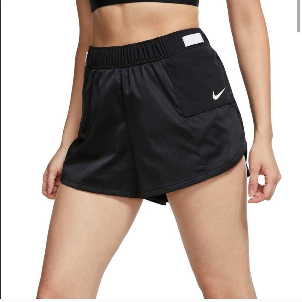 Nike Tempo Lux Running Shorts sz S